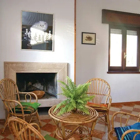 La Pigna 2 Holiday home *